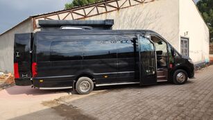 new Mercedes-Benz Sprinter 519 Luxury Passenger Bus passenger van