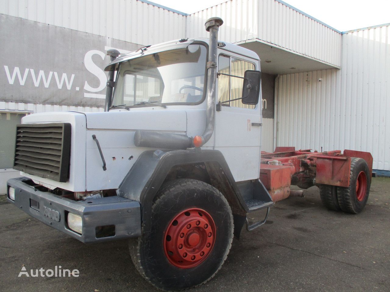 IVECO Magirus 256 M 19K , V8 , Air cooled , Manual Eaton , 4x2 , Sprin chassis truck