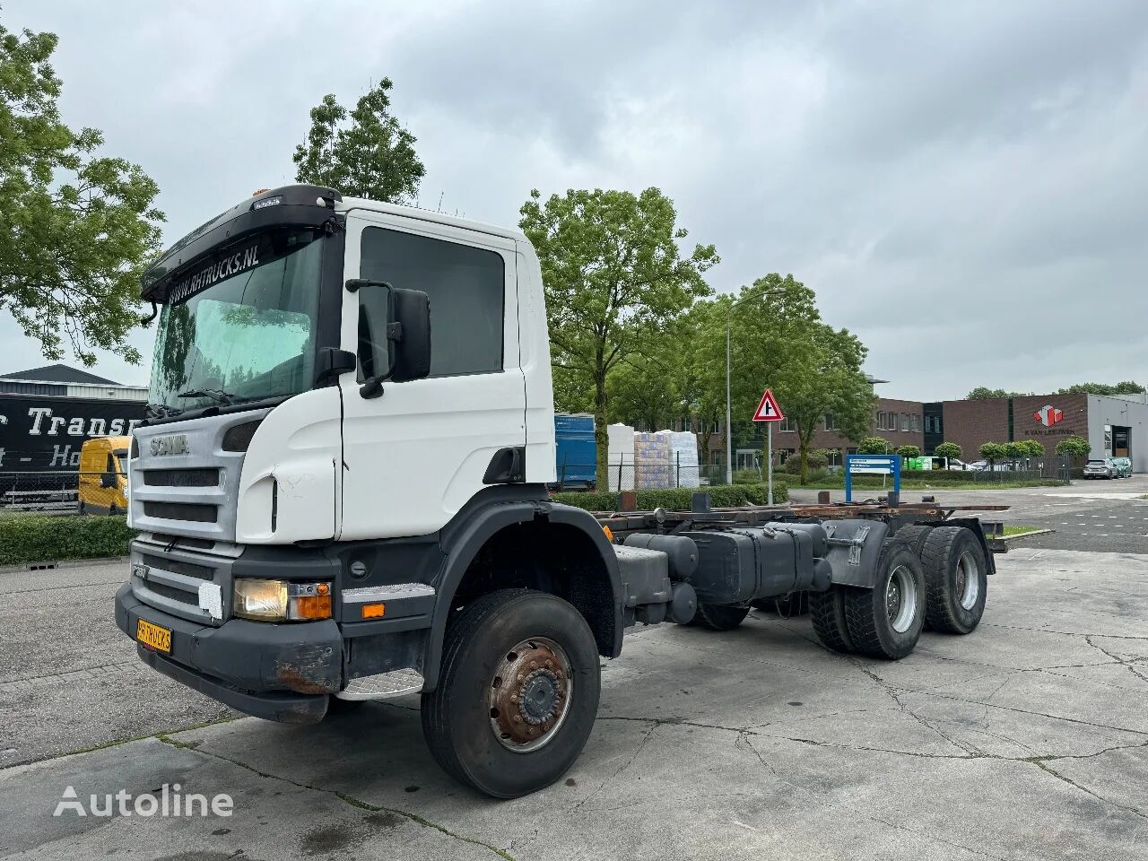 Scania P380 6X6 FULL STEEL AIRCO chassis truck