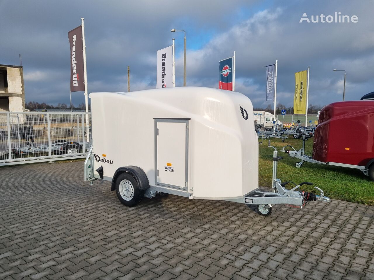 new Debon Cargo 1300 + side doors 1.3T GVW trailer cargo van box white closed box trailer