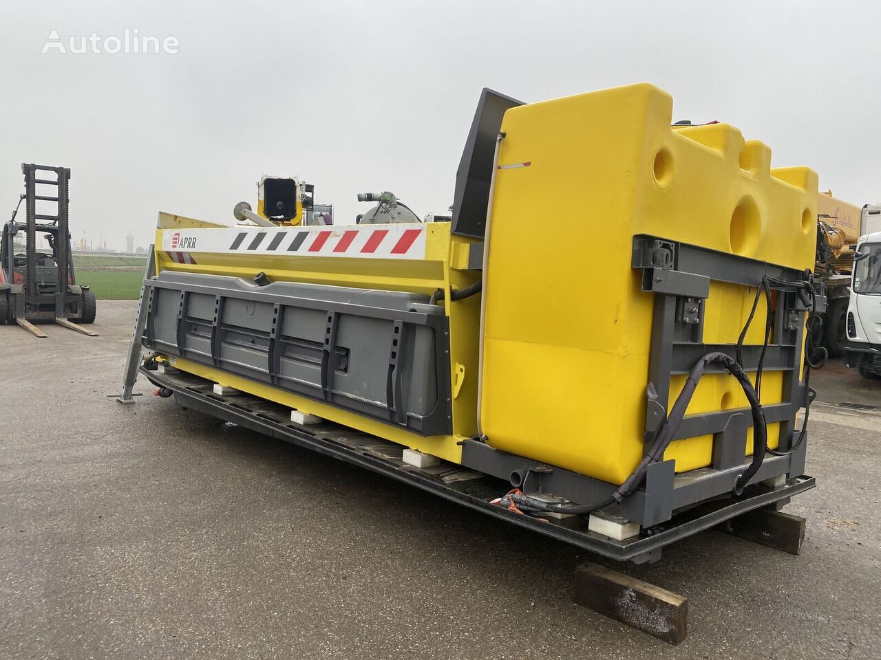 Arvel Industries UH400A/ID gritter body