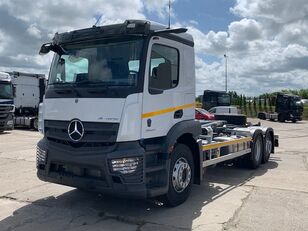 new Mercedes-Benz Actros 2543 L hook lift truck