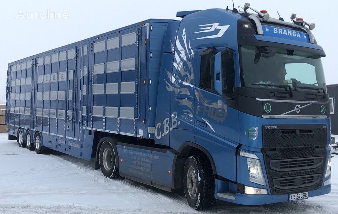 new PLAVAC 3+4 livestock semi-trailer