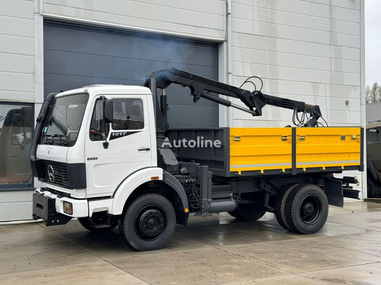 Mercedes-Benz 1017 A 4x4 RECONDITIONED ! NEW CONDITION platform truck