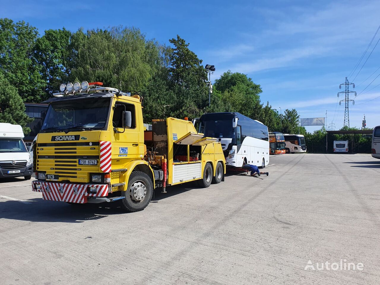 Scania P113 tow truck