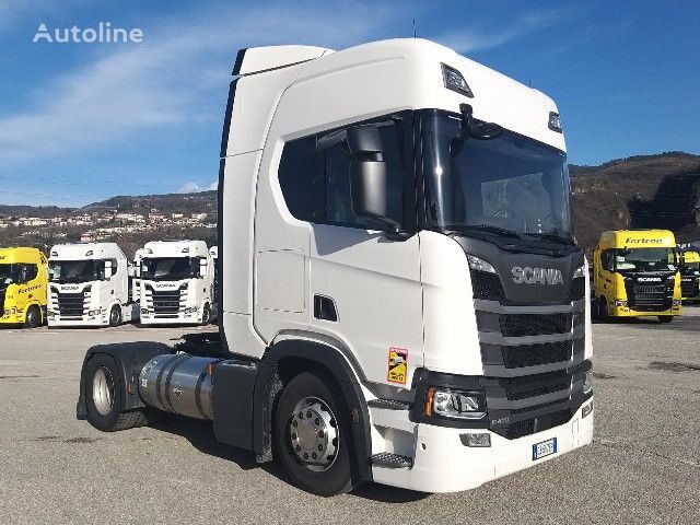 Scania R 410 truck tractor