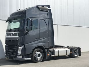 Volvo FH 13  460 Lowliner super sauber truck tractor